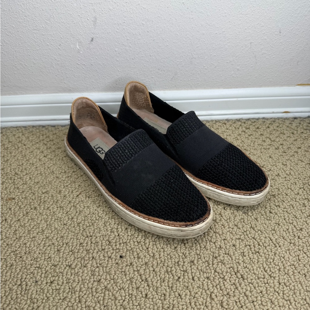 UGG Sammy Knit Casual Low Top Slip On Shoes Black 1016756 (Women’s Size 5.5)